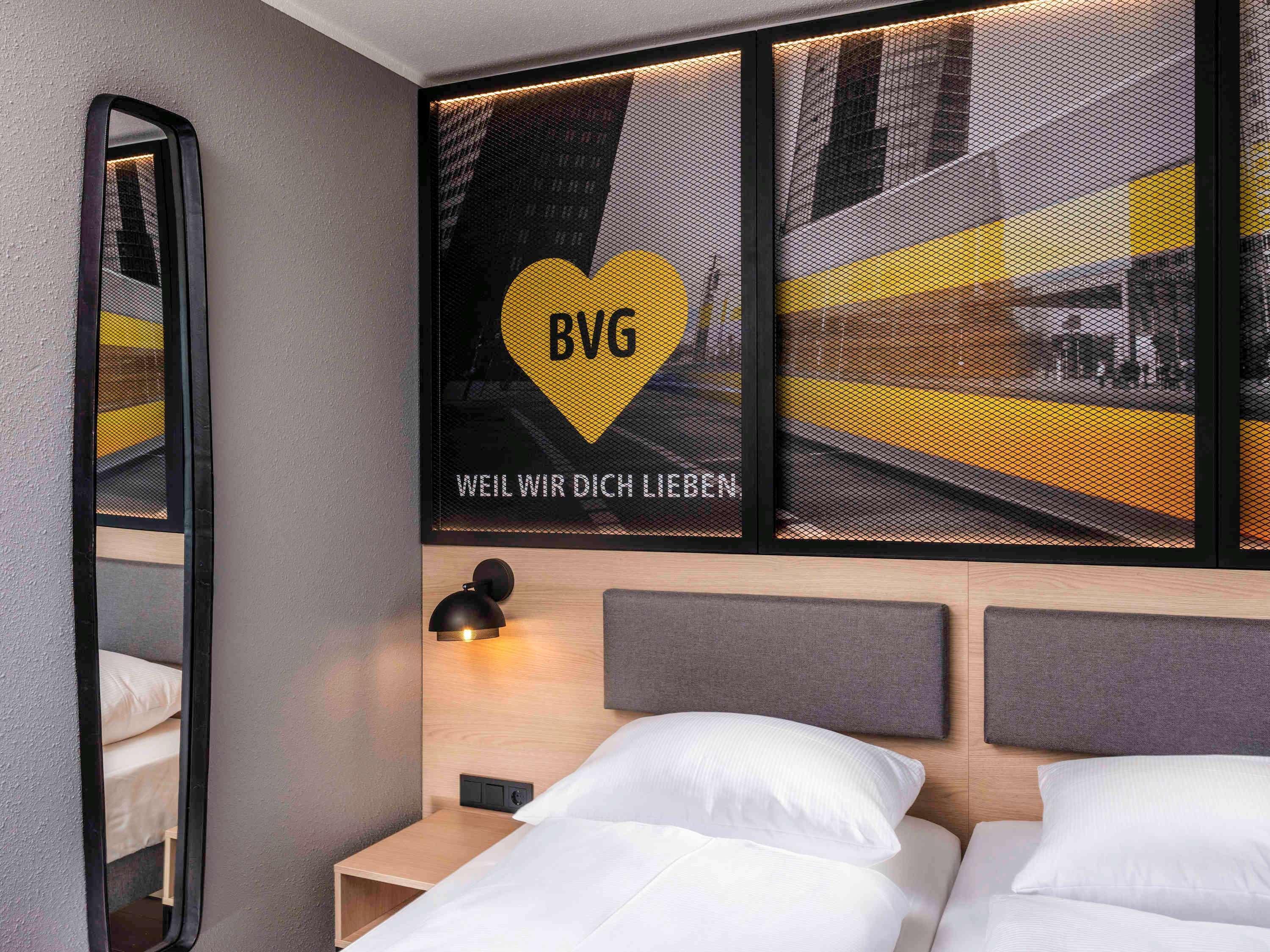 Hotel Ibis Styles Berlin Treptow Exterior foto
