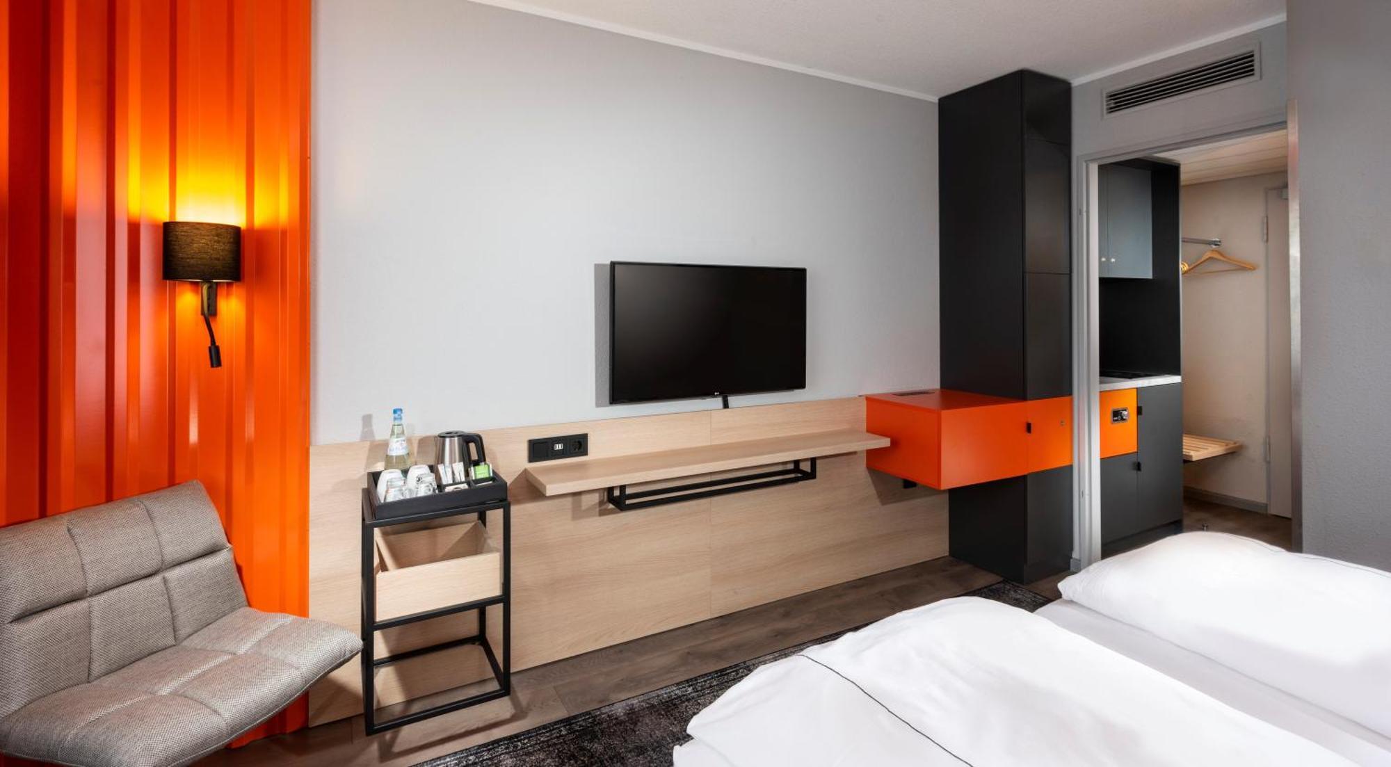 Hotel Ibis Styles Berlin Treptow Habitación foto